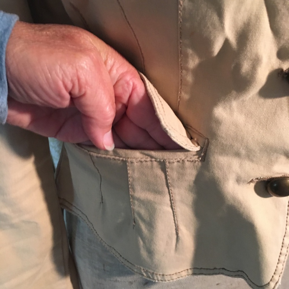 Short jacket - Picture 3 of 6